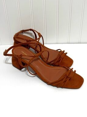 Via Mia Strappy Block Heel Suede Rust Brown Sandals Square Toe Ankle Strap 8.5